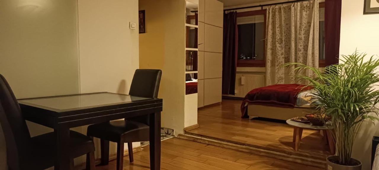 Charming Central Home Загреб Екстериор снимка